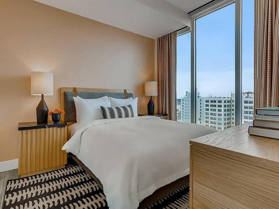 Top Floor High Rise 3 Bed Dtla Skyscraper Penthouse Los Angeles Esterno foto